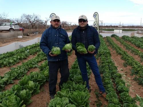 Franco Donati, breeder de Isi Sementi, y José Manuel Parra, Sales Manager en 'outdoor' de la casa de semillas.