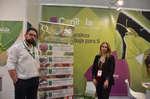 Francisco Muñoz, ingeniero técnico agrícola, e Isabel Caparrós, de Quimsa ITW