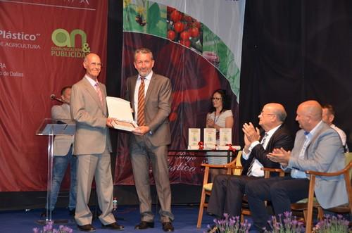 Juan Rodríguez, presidente de la Plataforma de Aguas Privadas, recogió el Galardón Agua.
