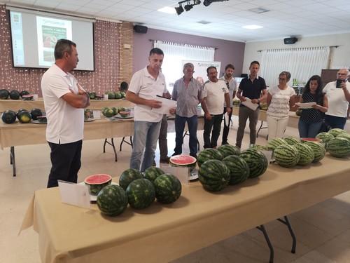 Juan López y Claudio Vidal llevaron a cabo la presentación de las variedades de melón y sandía