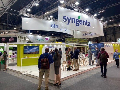 Syngenta muestra a los visitantes su amplia gama de productos.