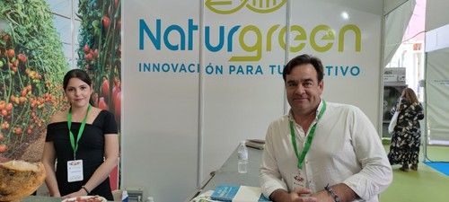 Manuel García y Ariana Stratica de Naturgreen.