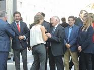 La ministra saludó a Gabriel Amat, presidente de la Diputación almeriense
