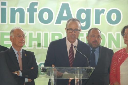 Jesús García, presidente de Infoagro Exhibition, dio la bienvenida a todas las empresas expositoras