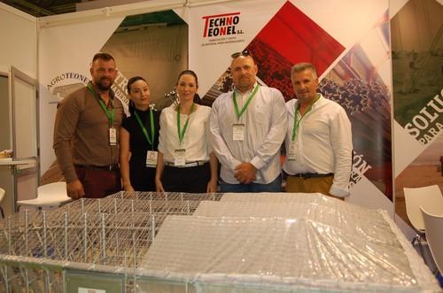 Equipo de Techno Teonel, empresa constructora de invernaderos