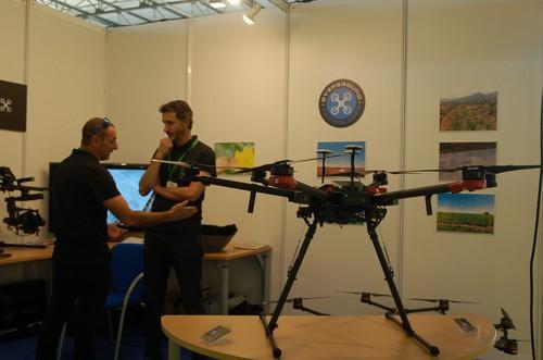 Los drones también tienen muchas y variadas aplicaciones en agricultura.