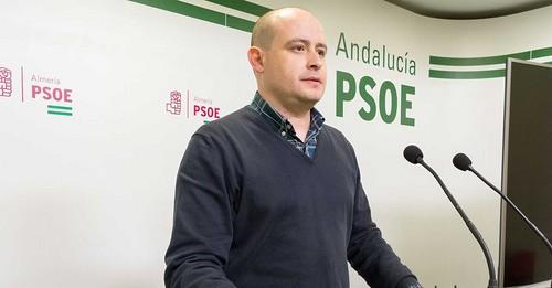 El PSOE pide a Hernando que dé la cara y explique por qué el Gobierno sigue sin bonificar el agua desalada