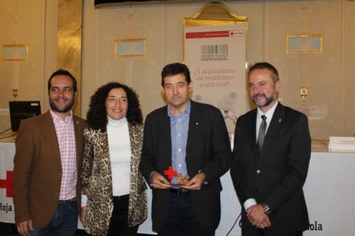 Grupo Agroponiente agradece a Cruz Roja su galardón  dentro de los Premios por el ‘Reto Social Empresarial’