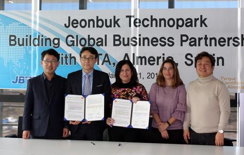 El PITA firma un convenio de colaboración con Jeonbuk Techopark, el parque tecnológico de Corea