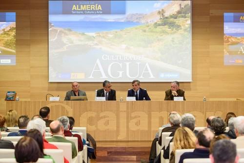 Diputación y Cajamar amplían la bibliografía hídrica de Almería con la guía ‘Cultura del Agua’