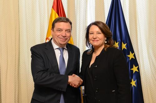   El ministro Luis Planas se reúne con la consejera de Agricultura de Andalucía, Carmen Crespo