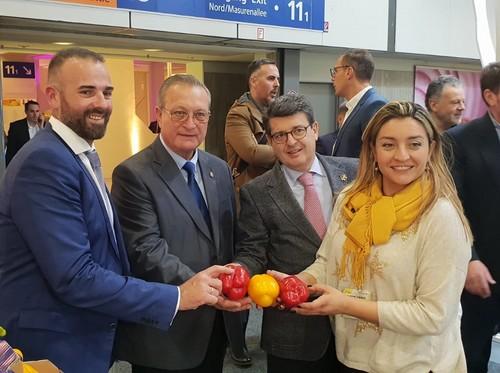 El tejido empresarial almeriense de Fruit Logistica apuesta por ‘Sabores Almería’