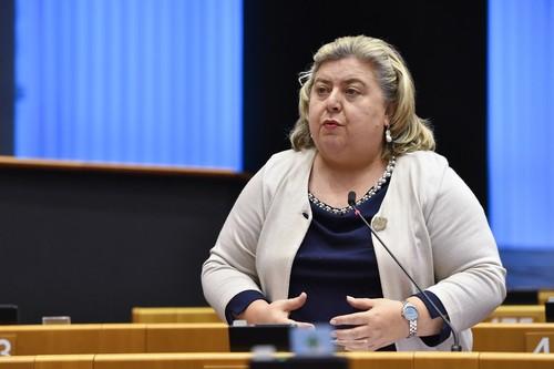 Clara Aguilera reclama a la Comisión Europea una solución rápida y justa ante el anuncio de aranceles de EEUU a productos agroalimentarios españoles