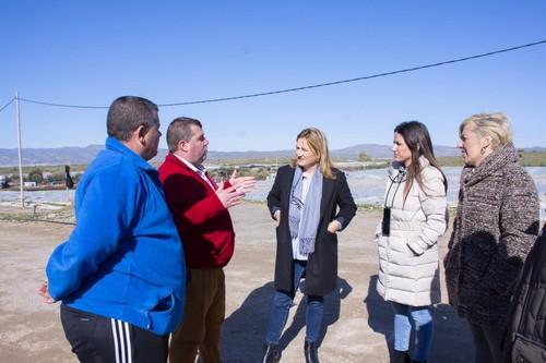 El PSOE de Almería traslada a agricultores de Níjar el apoyo del Gobierno a los damificados por la borrasca Gloria