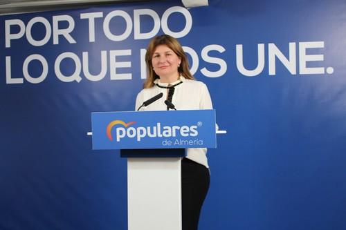 Espinosa aplaude la unanimidad del Parlamento Andaluz para reclamar al Gobierno de Sánchez la bajada del IRPF a los agricultores