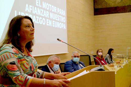 La consejera de Agricultura entrega ayudas por valor de 61 millones a las OPFH de Almería, líderes de las exportaciones andaluzas
