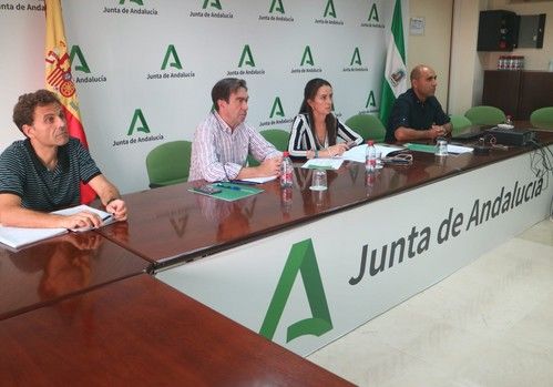 La Delegación de Agricultura se reúne con el sector para informar de las ayudas destinadas a la transformación integral y modernización de invernaderos