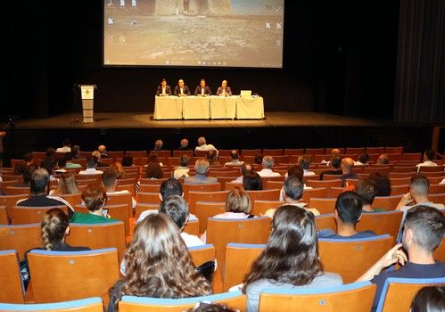 Más De 300 Participantes En Las Jornadas Informativas Sobre El ...