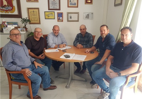 El Ayuntamiento de Dalías y COAG Almería aúnan esfuerzos en pro del sector agrícola