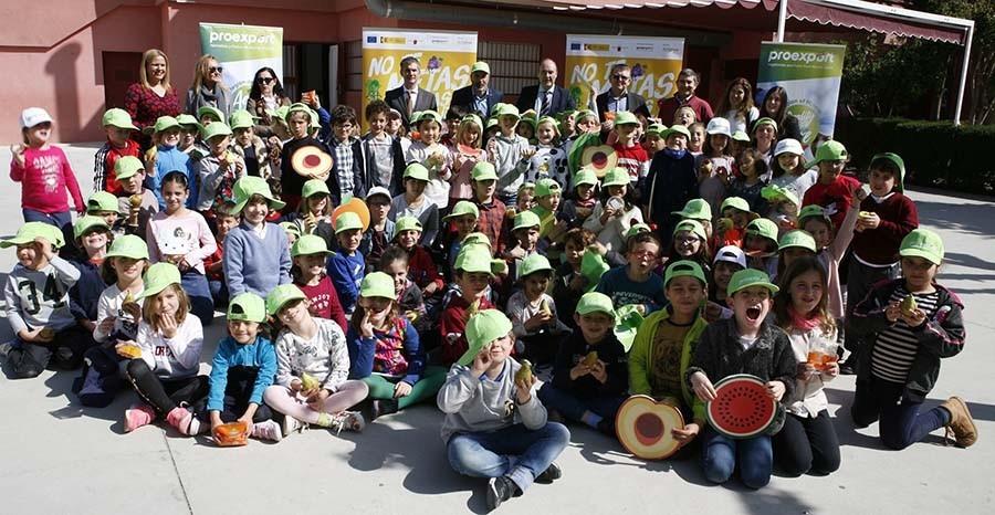 Los niños defienden a las frutas y hortalizas en el Programa de Consumo en las escuelas murcianas