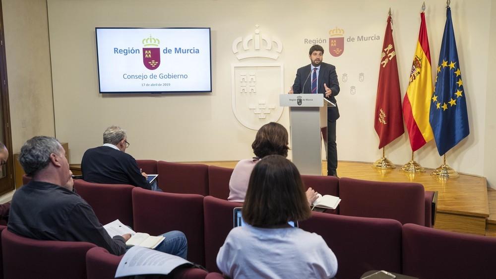 Murcia destina 3 millones de euros en ayudas a comunidades de regantes para mejorar su eficiencia hídrica y energética