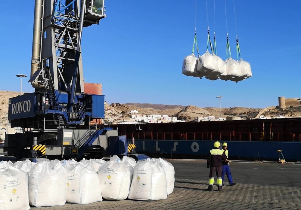 Se multiplica por dos la exportación de mercancía a granel desde los puertos Carboneras y Almería