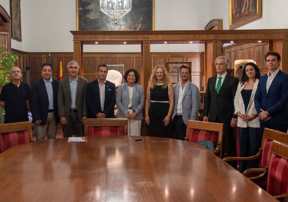 Vellsam Materias Bioactivas y la Universidad de Granada firman el convenio para la creación de una Cátedra para la Innovación en Nutrición y Salud