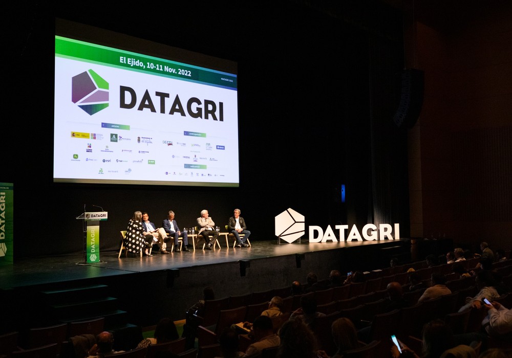 La V edición del Foro DATAGRI cierra sus puertas con una audiencia global de 15,3 millones de impactos