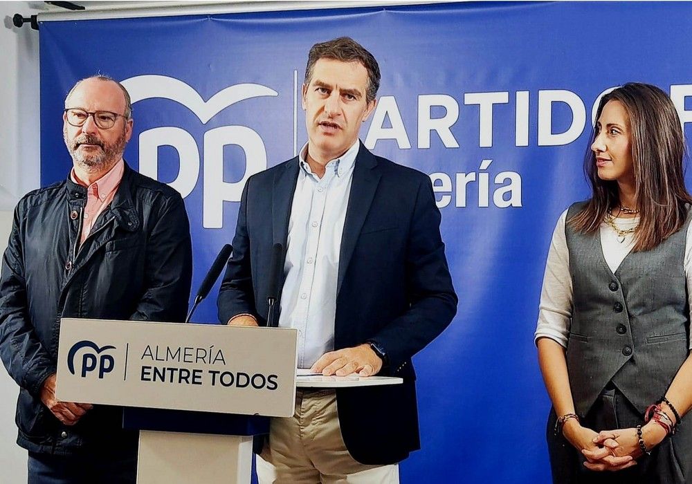 El PP exige al Gobierno de Sánchez que garantice la seguridad de los transportistas almerienses en territorio francés