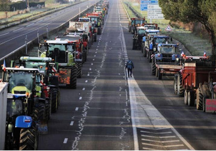 FEPEX pide que se respete la libre circulación de mercancías en Francia ante las protestas de los agricultores
