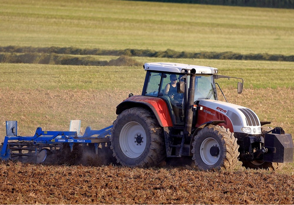 El Gobierno actualiza las bases reguladoras para las ayudas del plan Renove de maquinaria agrícola