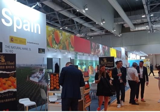 Empresas de frutas y hortalizas participan en Asia Fruit Logística en busca de nuevos mercados